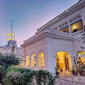 Surya, Kaiser Palace 4*, Varanasi India